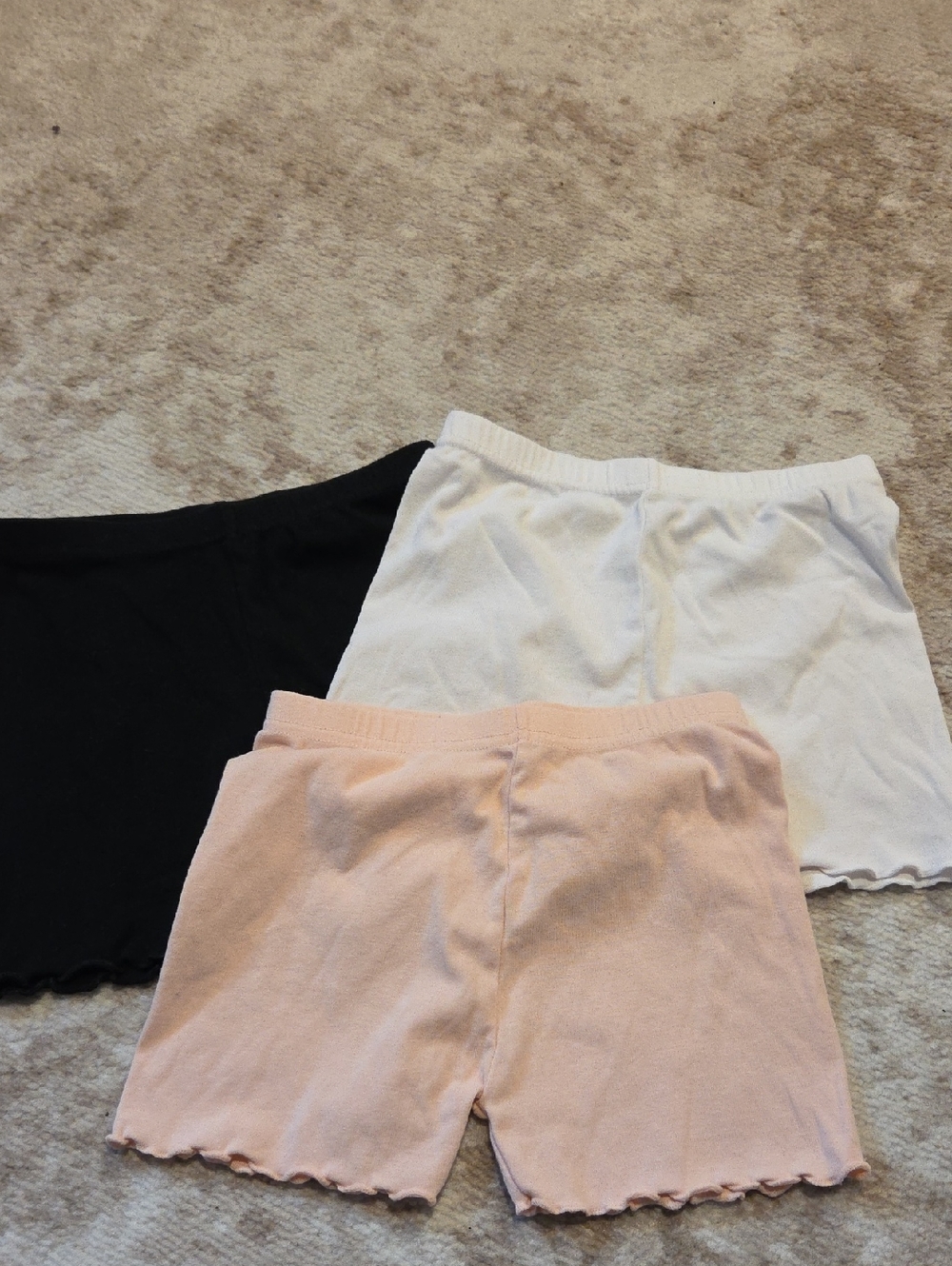 Set of 3 Cartwheel Shorts With Lettuce Ruffle Hem